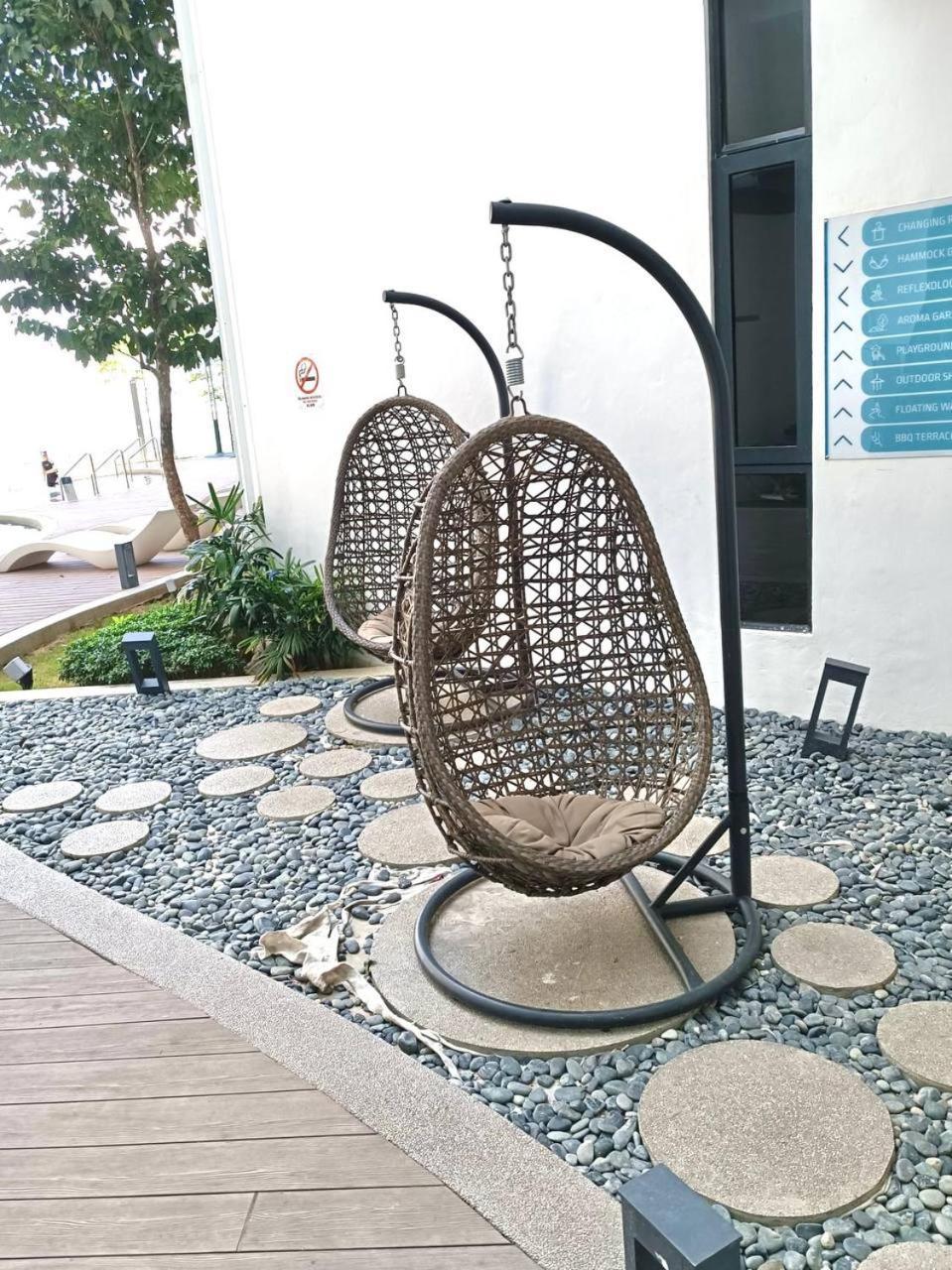 Covesign Suite, The Shore Kota Kinabalu Luaran gambar