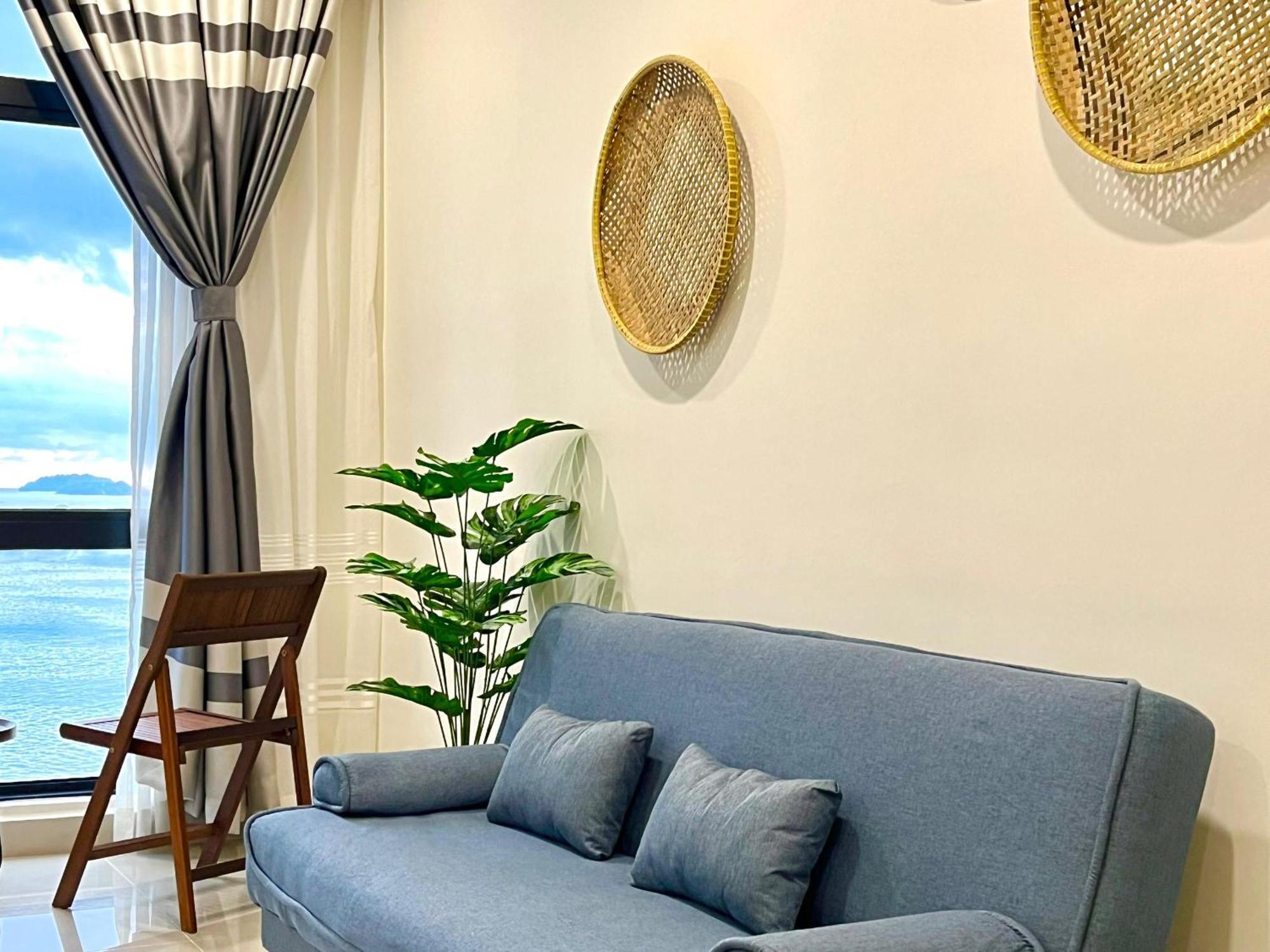 Covesign Suite, The Shore Kota Kinabalu Luaran gambar